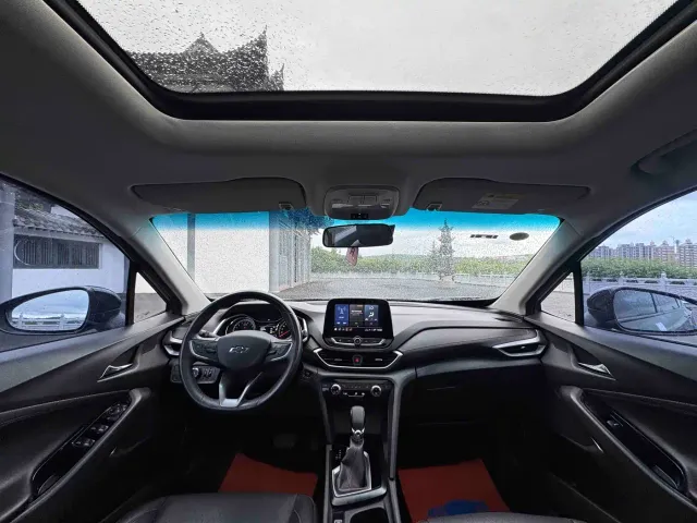 Chevrolet Orlando — Фото автомобиля 17
