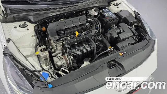 Hyundai Avante CN7 — Фото автомобиля 6