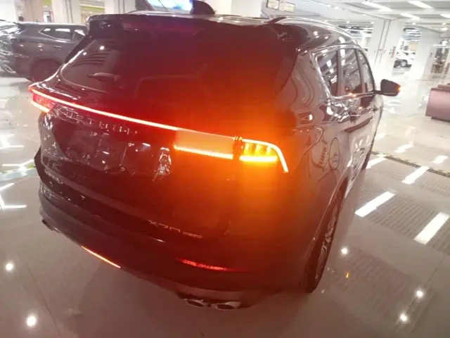 Jetour X70 Plus — Фото автомобиля 6