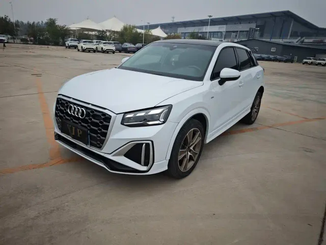 Фотография автомобиля — Audi Q2L