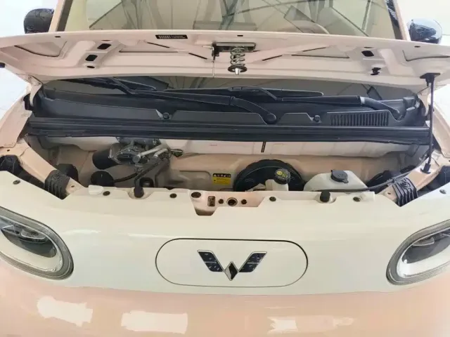 Wuling Hongguang Mini EV — Фото автомобиля 3