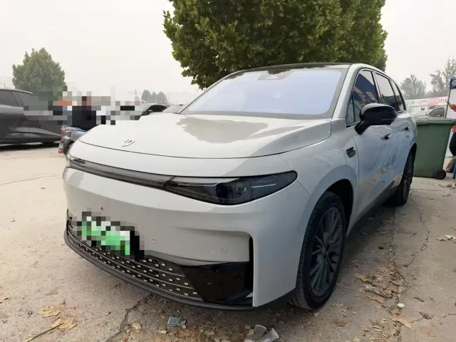 Фотография автомобиля — Leapmotor C10