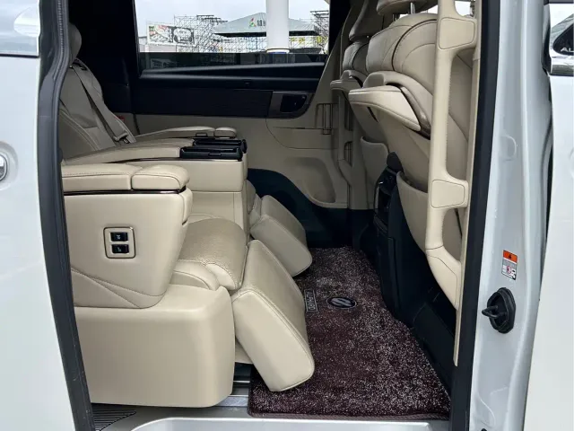 Toyota Alphard — Фото автомобиля 18