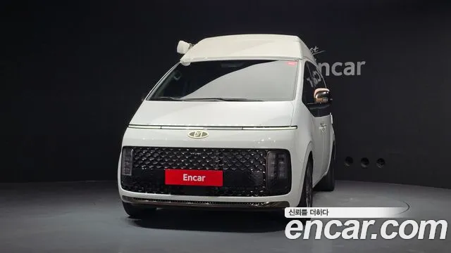 Hyundai Staria Staria — Фото автомобиля 3