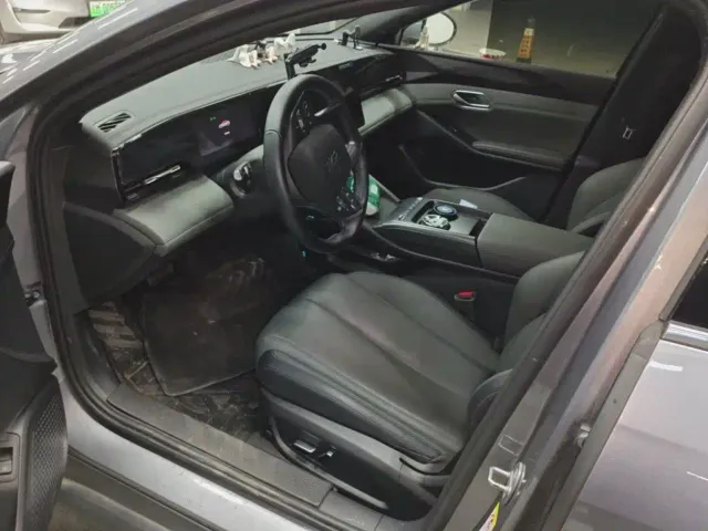 BYD Qin L — Фото автомобиля 4