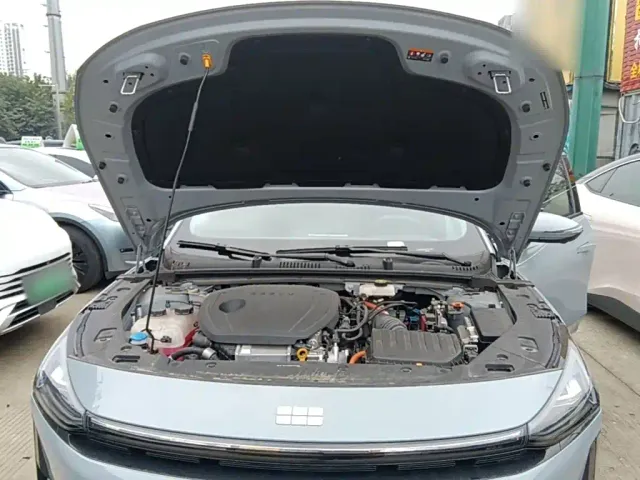 Geely Galaxy L6 — Фото автомобиля 19