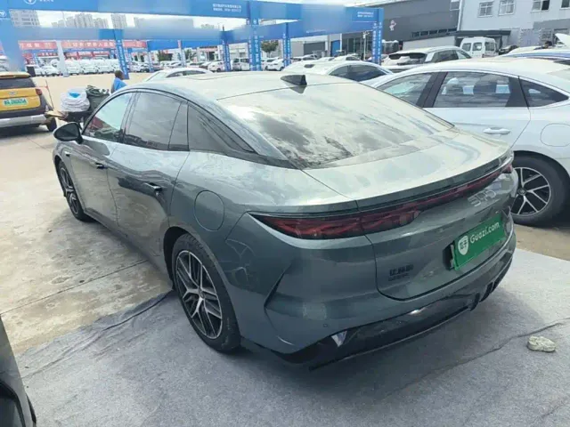 BYD Han L — Фото автомобиля 4