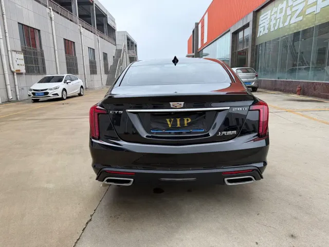 Cadillac CT5 — Фото автомобиля 4