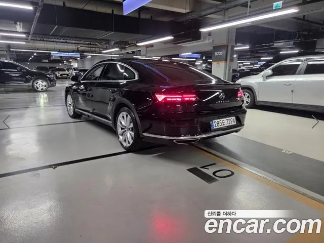 Volkswagen Arteon — Фото автомобиля 4