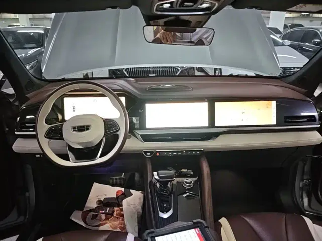 Geely Xingyue L — Фото автомобиля 9