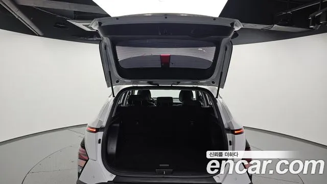 Hyundai Kona — Фото автомобиля 26
