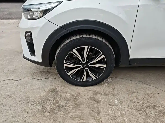 Kia KX1 — Фото автомобиля 22