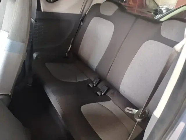 Wuling Hongguang Mini EV — Фото автомобиля 16