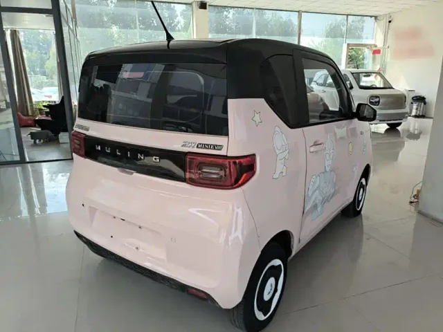 Wuling Hongguang Mini EV — Фото автомобиля 6