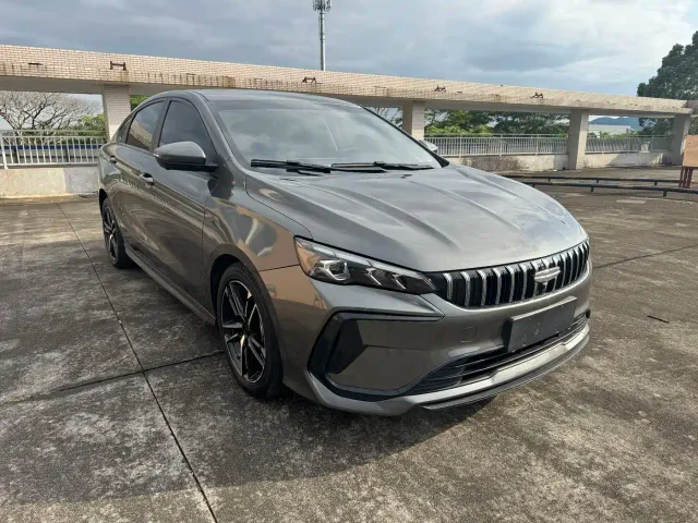 Geely Binrui — Фото автомобиля 3