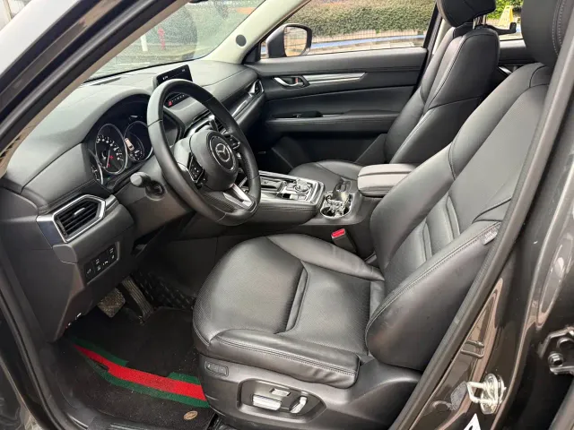 Mazda CX-8 — Фото автомобиля 9