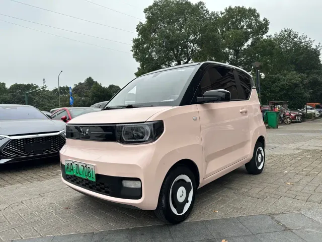 Фотография автомобиля — Wuling Hongguang Mini EV