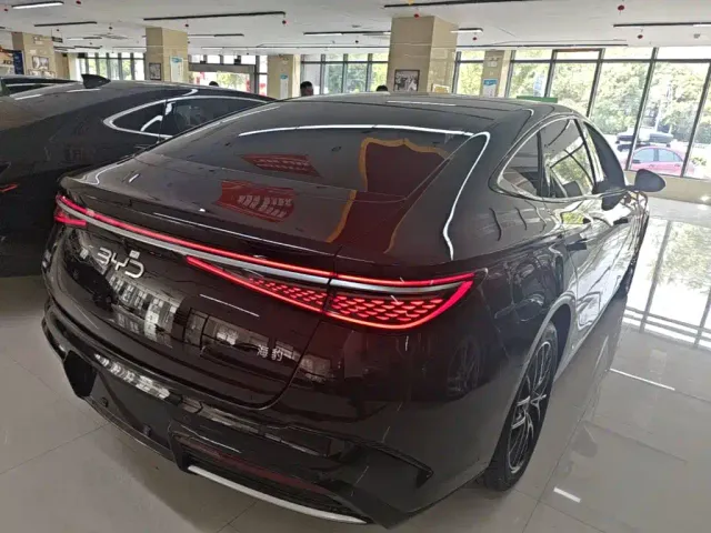 BYD Seal — Фото автомобиля 6