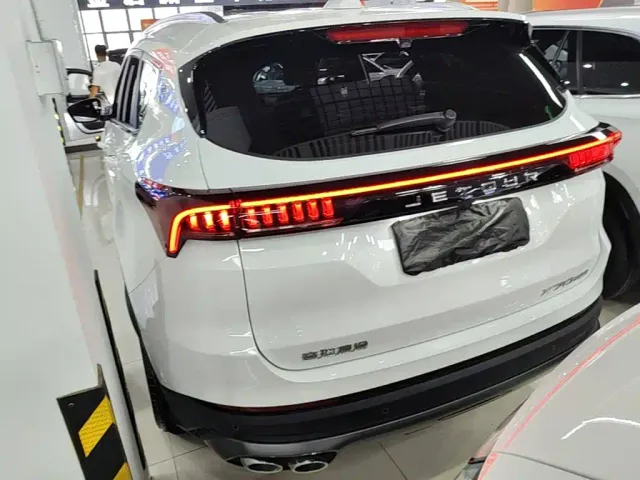 Jetour X70 Plus — Фото автомобиля 22