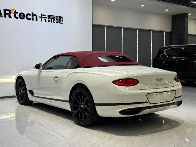 Bentley Continental — Фото автомобиля 6