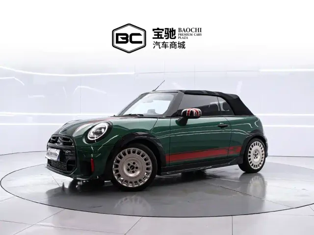 Фотография автомобиля — MINI John Cooper Works