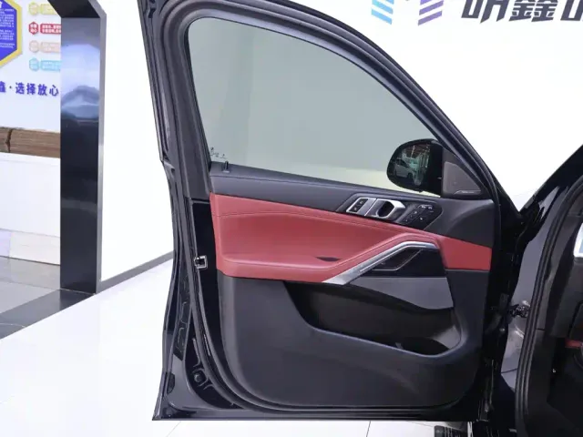 BMW X6 — Фото автомобиля 18
