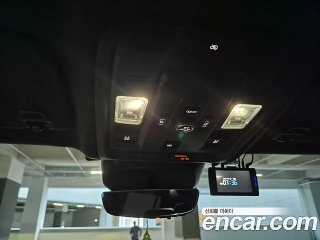 Cadillac Escalade 5th Gen — Фото автомобиля 9