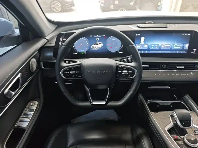 Chery Tiggo 8 PLUS — Фото автомобиля 10