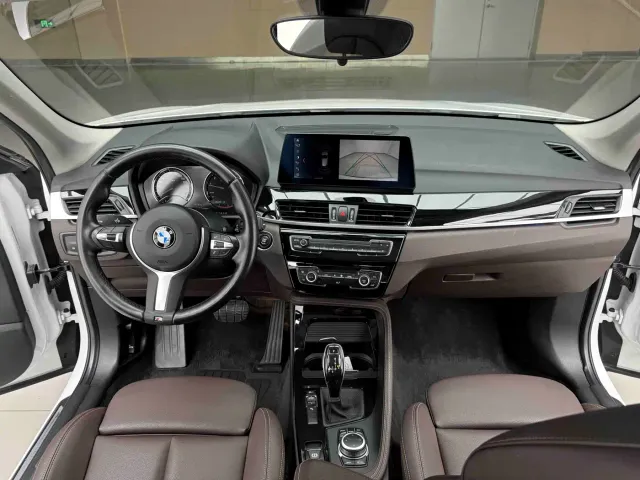 BMW X1 — Фото автомобиля 11