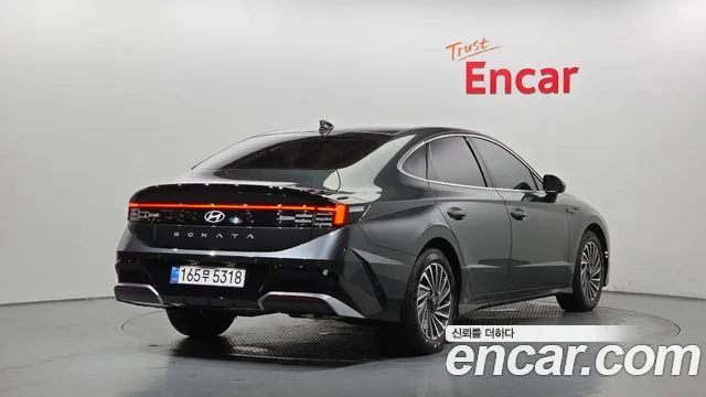 Hyundai Sonata — Фото автомобиля 2