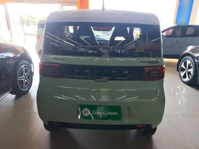 Wuling Hongguang Mini EV — Фото автомобиля 5
