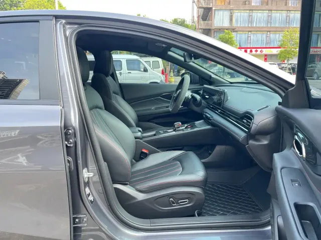 GAC Trumpchi Emkoo — Фото автомобиля 14