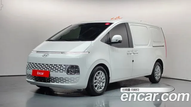 Фотография автомобиля — Hyundai Staria