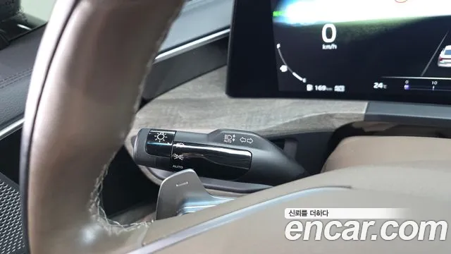 Kia K8 K8 Hybrid — Фото автомобиля 17