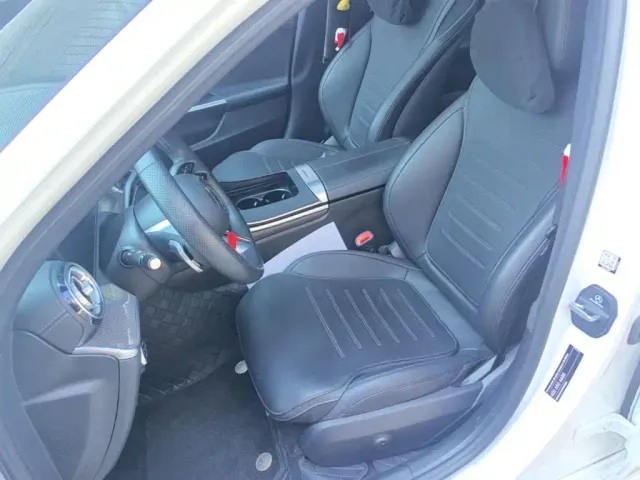 Mercedes-Benz C-Class — Фото автомобиля 14