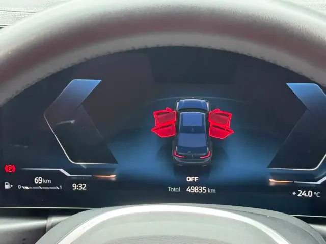 BMW 3 Series — Фото автомобиля 12