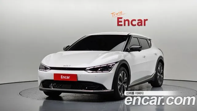 Фотография автомобиля — Kia EV6
