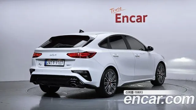 Kia K3 Новый K3 2 поколение 1.6 Turbo GT 5 дверей — Фото автомобиля 2