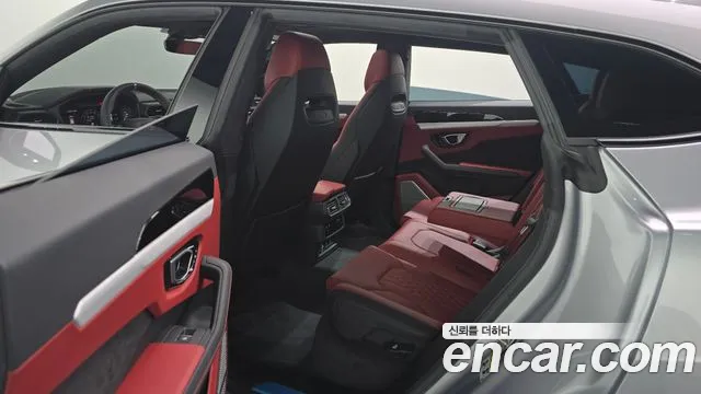 Lamborghini Urus — Фото автомобиля 8