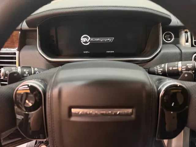 Land Rover Range Rover — Фото автомобиля 12