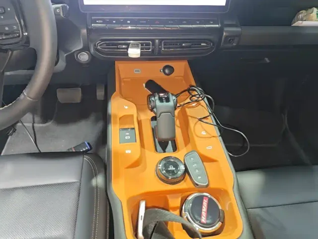 Haval Haval Second-Generation Big Dog New Energy 2023 DHT-PHEV 105km Trend Electric Edition — Фото автомобиля 13