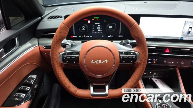 Kia K5 — Фото автомобиля 19