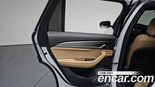 Renault-KoreaSamsung Grand Koleos Grand Koleos — Фото автомобиля 22