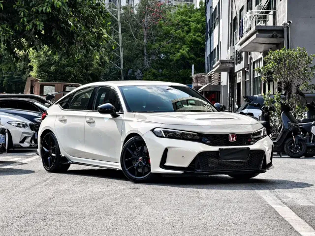 Honda Civic — Фото автомобиля 3