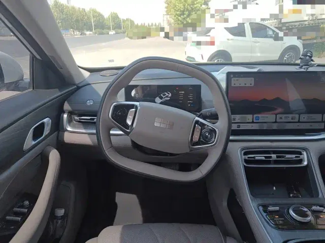Geely Galaxy A7 EV — Фото автомобиля 6