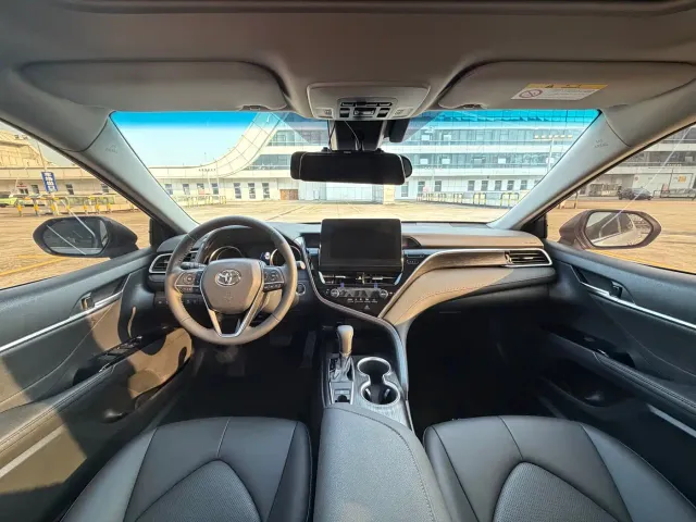 Toyota Camry — Фото автомобиля 7
