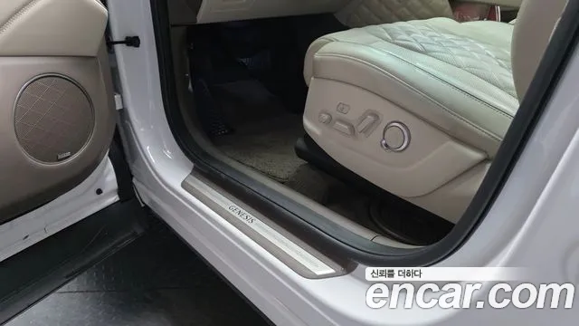 Genesis GV80 2.5T Бензин AWD — Фото автомобиля 15