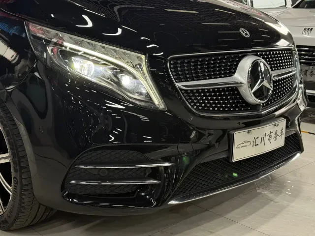 Mercedes-Benz V-Class — Фото автомобиля 3