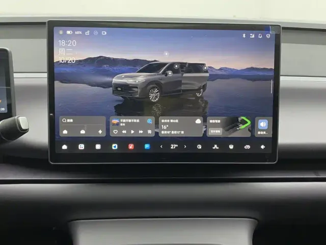 Leapmotor C10 — Фото автомобиля 22