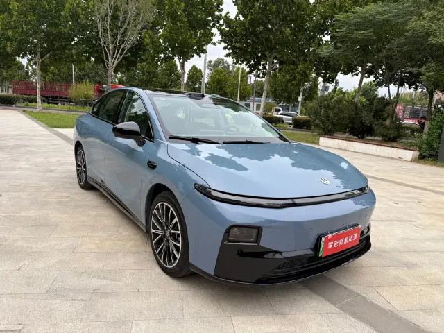 Leapmotor B01 — Фото автомобиля 3